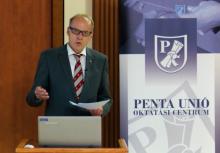 Dr. Darák Péter online előadást tart a nemzetközi adókonferencián